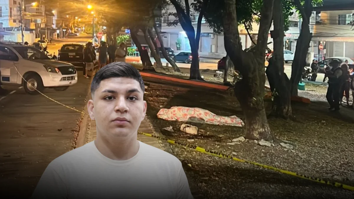 El cuerpo de Pedro Hidalgo Briones quedó en medio del césped del parque. La Policía acordonó la escena para realizar las pericias correspondientes.