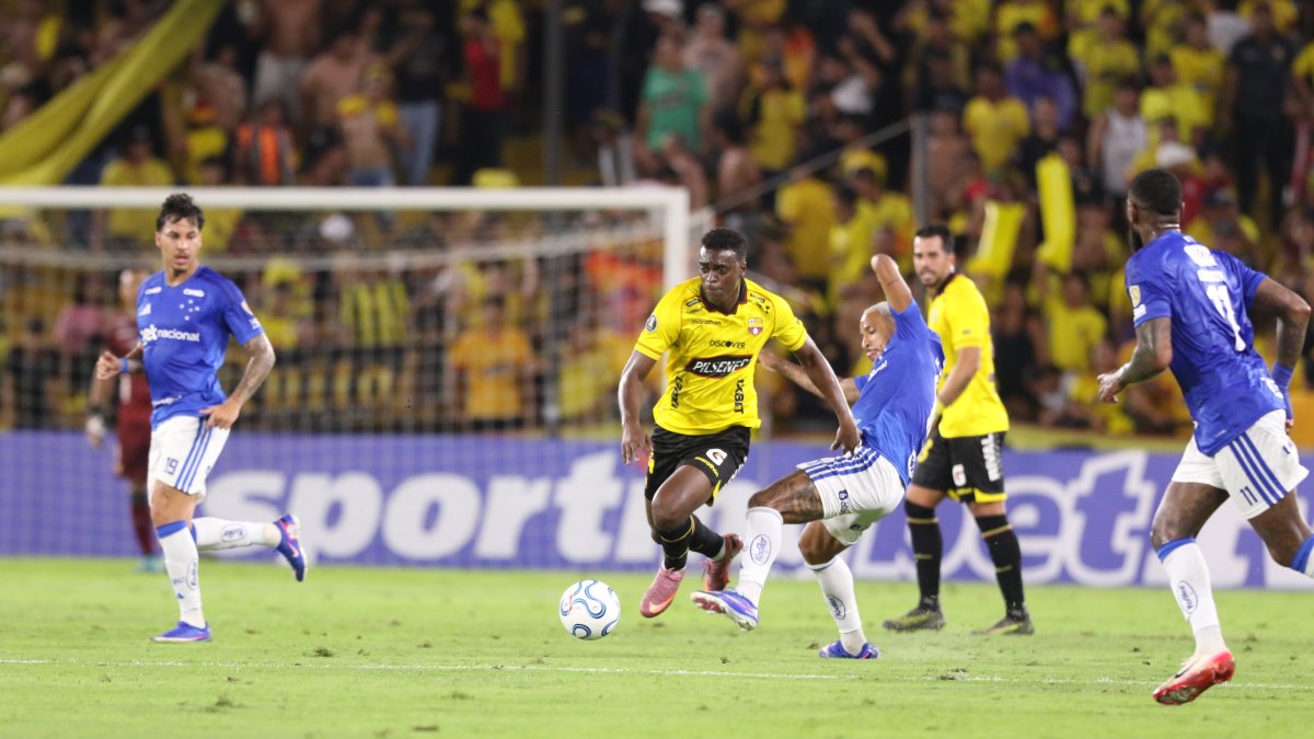 Barcelona SC busca su primera victoria en la Copa Libertadores 2026.