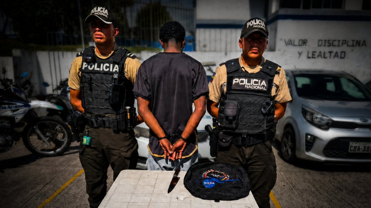 Adolescente fue amenazado con cuchillo y asaltado en Quito: así detuvieron al sospechoso