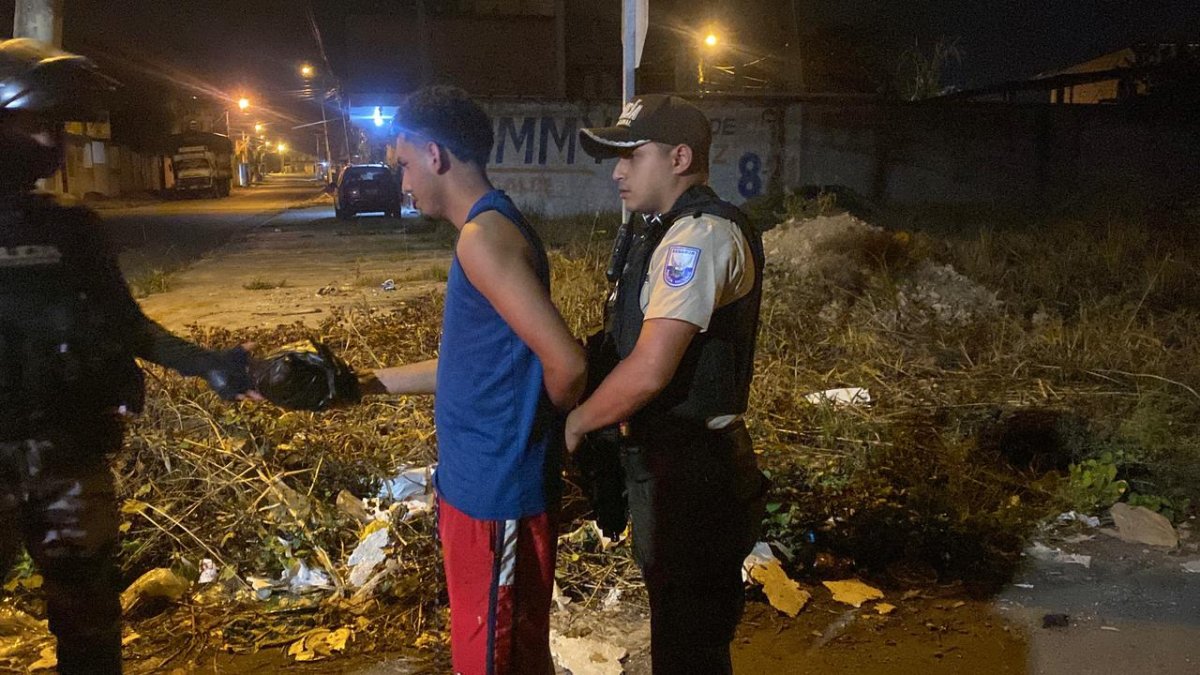 Toque de queda en El Oro: ocho aprehendidos y explosivo detonado en vivienda