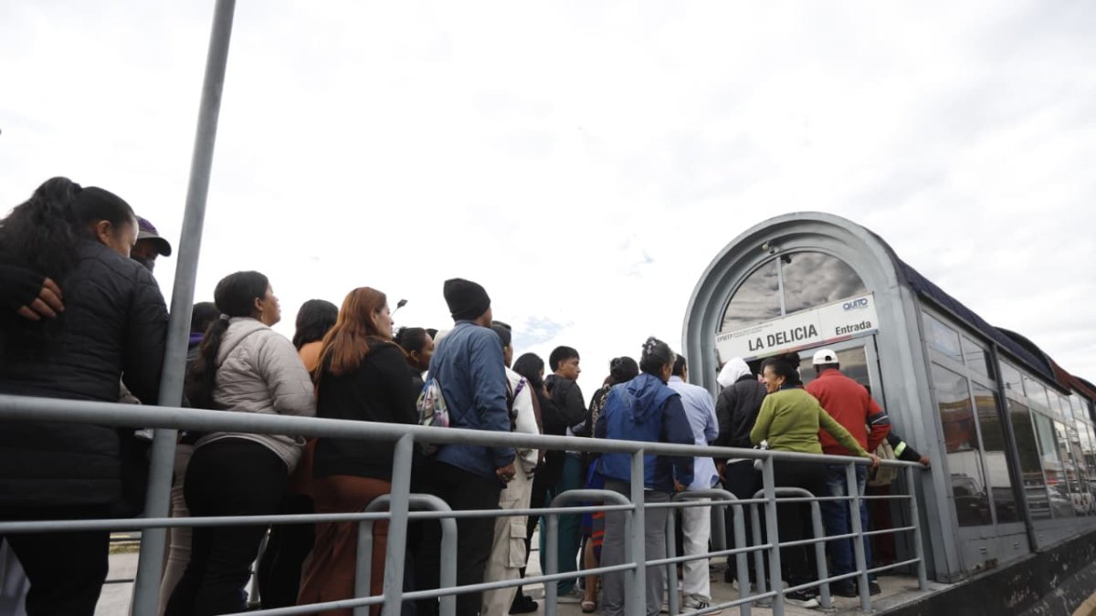 Transporte en Quito: ¿Buses seguirán con horario limitado este 6 de mayo?