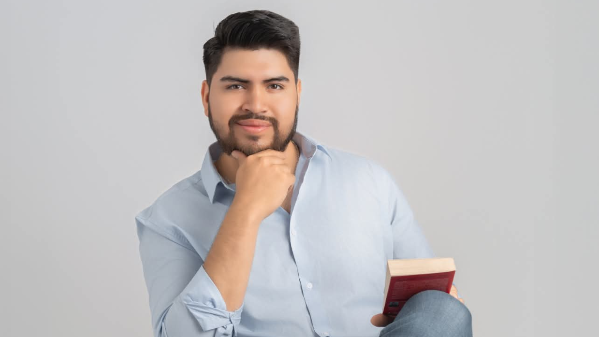 ¿Quién era Santiago Guachizaca, el joven político de Loja que murió en Quito?