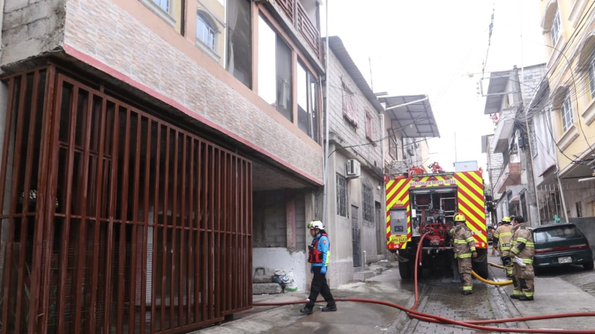 Alerta de incendio en el norte de Guayaquil inquietó a moradores este domingo