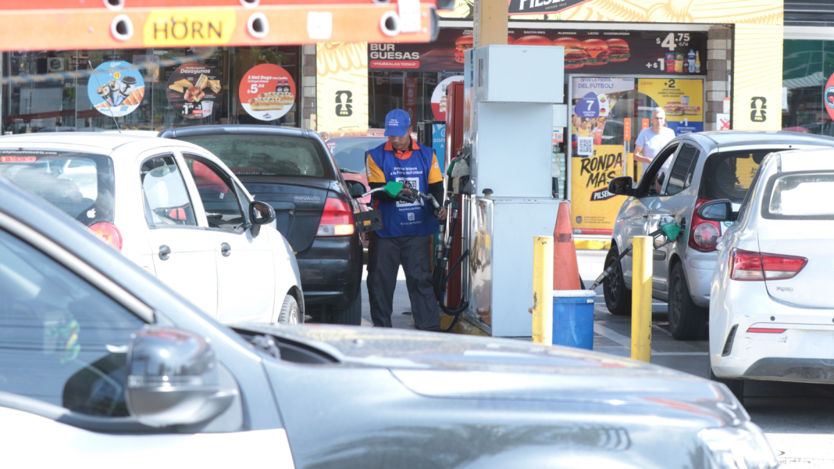 ¿Desabastecimiento de gasolina en Ecuador? Esto es lo que hace el Gobierno en respuesta