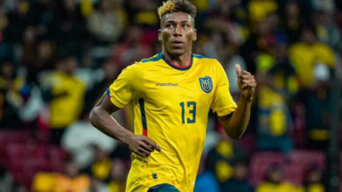 Alerta en la Selección de Ecuador: jugador clave de La Tri salió lesionado, Beccacece en aprietos