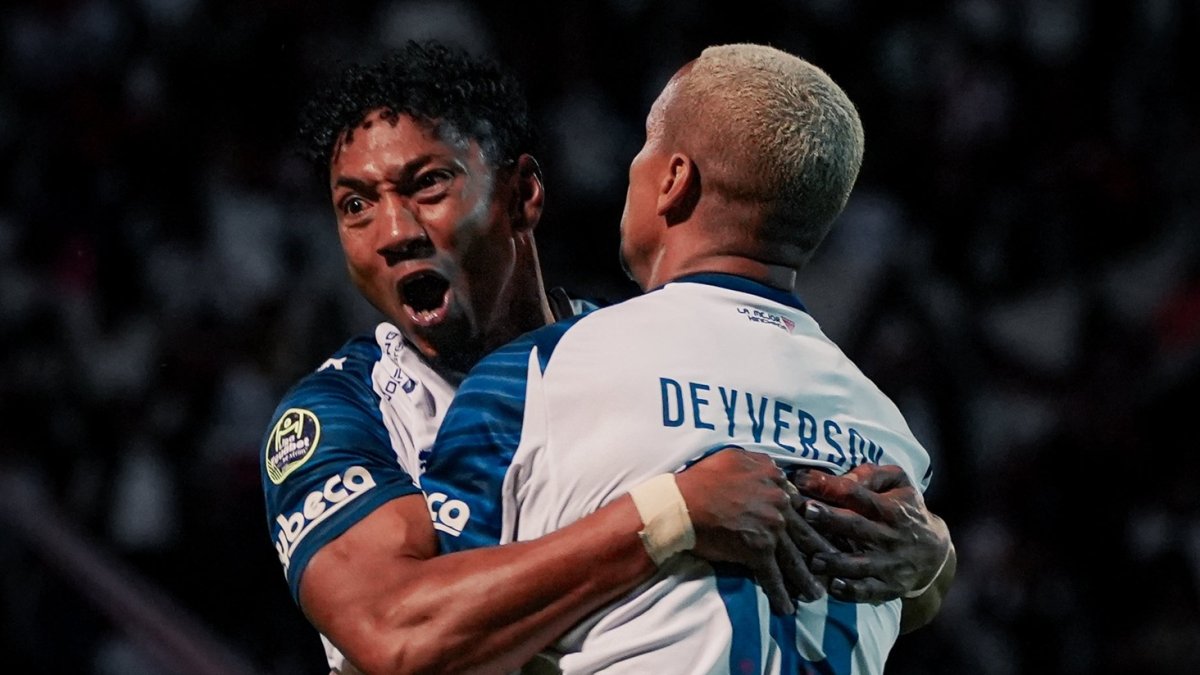 Doblete de Deyverson en victoria de Liga de Quito sobre Mushuc Runa