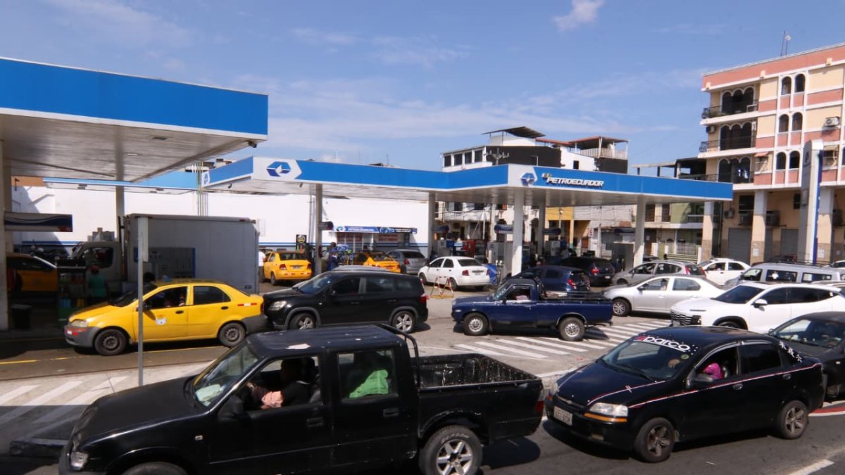 Ecuador subsidiará diésel prémium hasta $1,93 entre mayo y junio de 2026