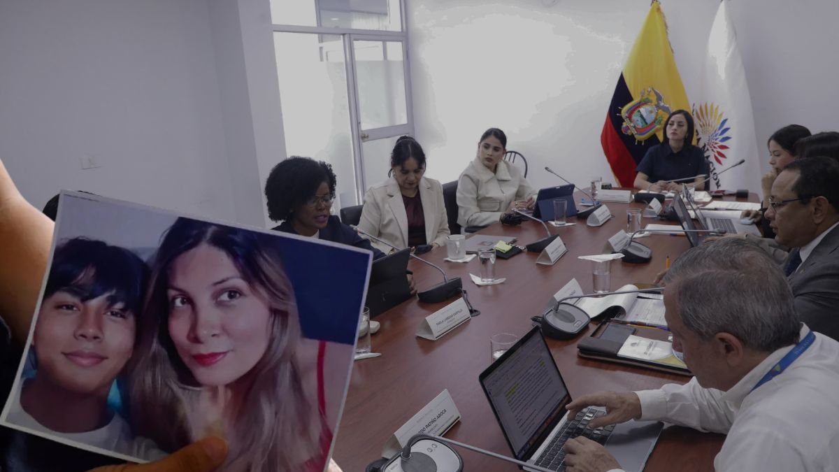 Caso Rick: Asamblea fiscalizará a autoridades del Ministerio de Educación