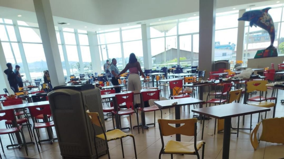 Violento ataque armado en centro comercial de Playas: esto es lo que se sabe hasta el momento
