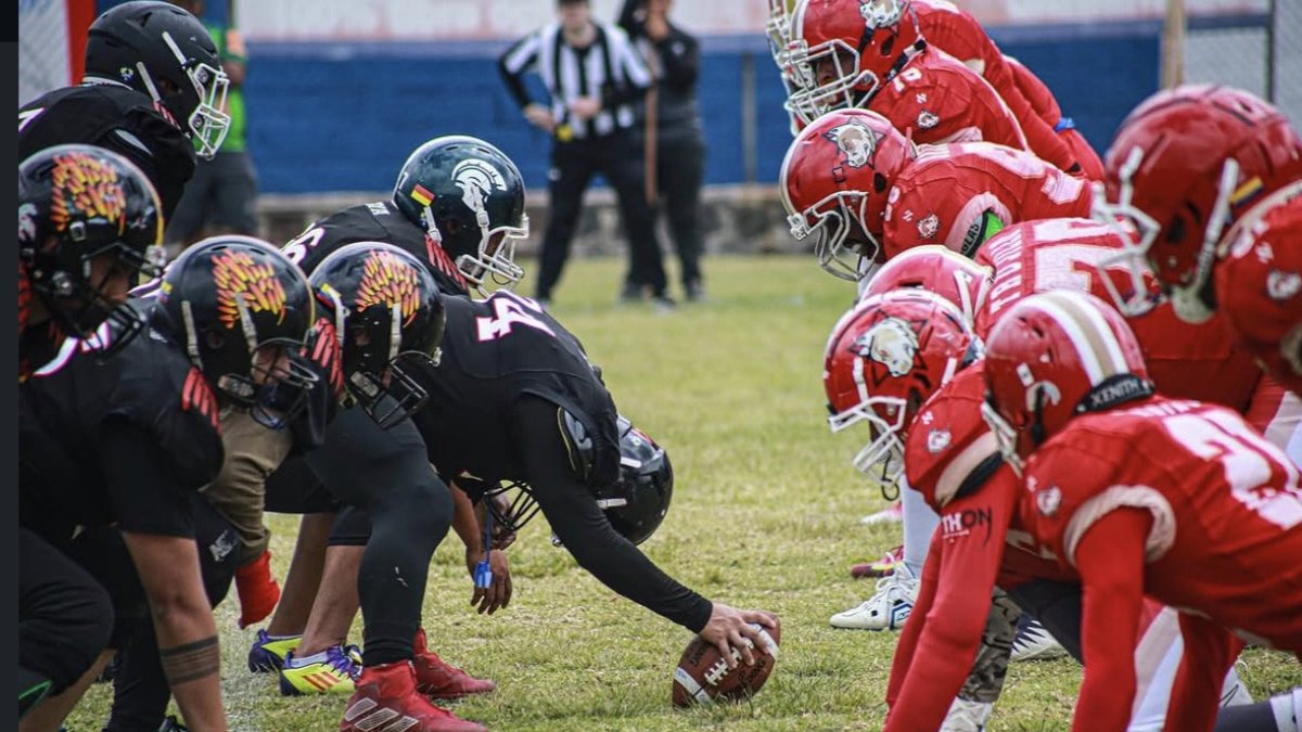 Pasión por el fútbol americano reúne a jugadores cada fin de semana en Quito