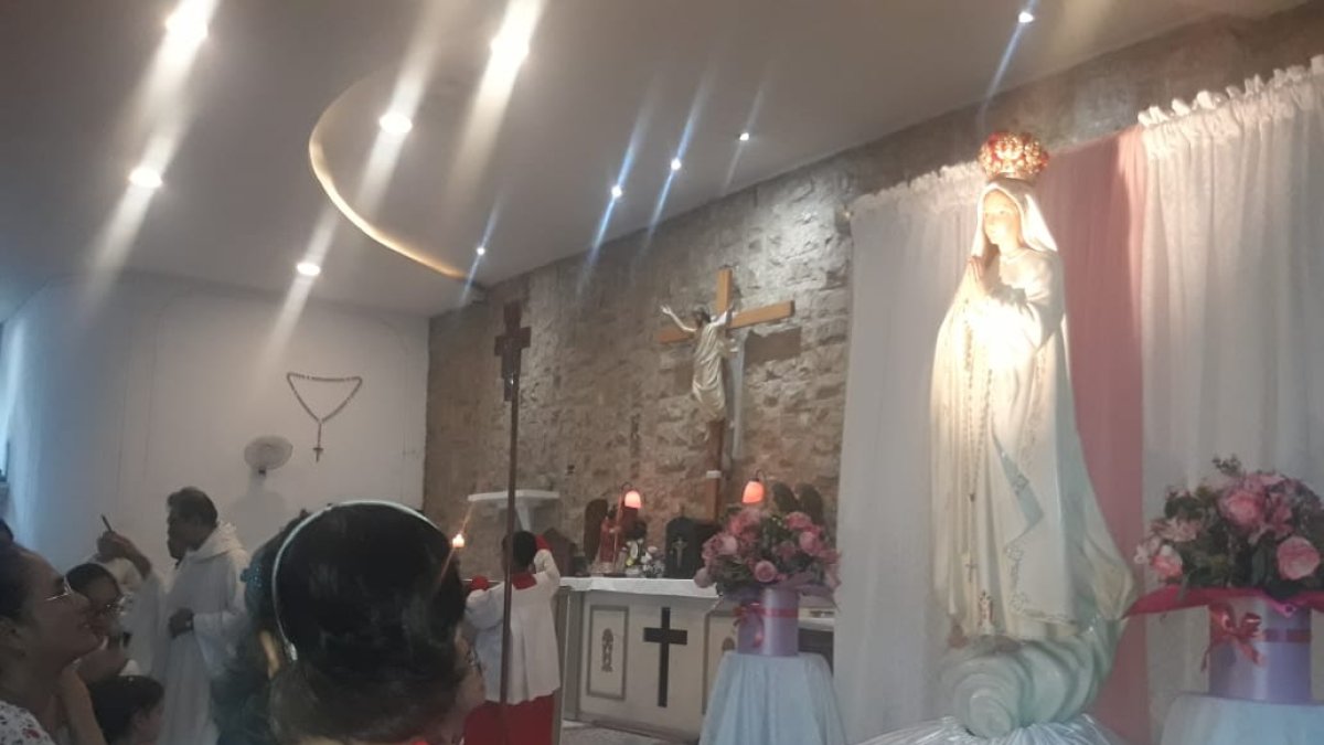 Procesión en Guayaquil: Fe y sazón criolla en la parroquia de Montebello