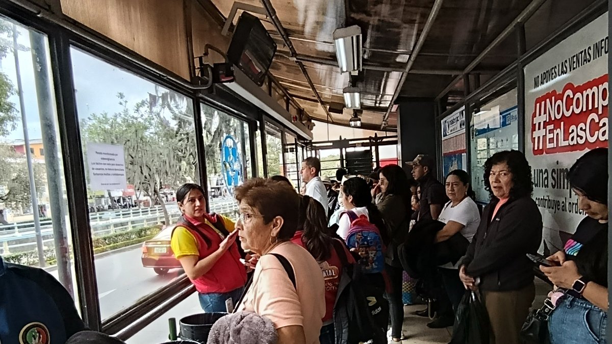 Transportistas levantan la paralización y buses volverán a circular este sábado en Loja
