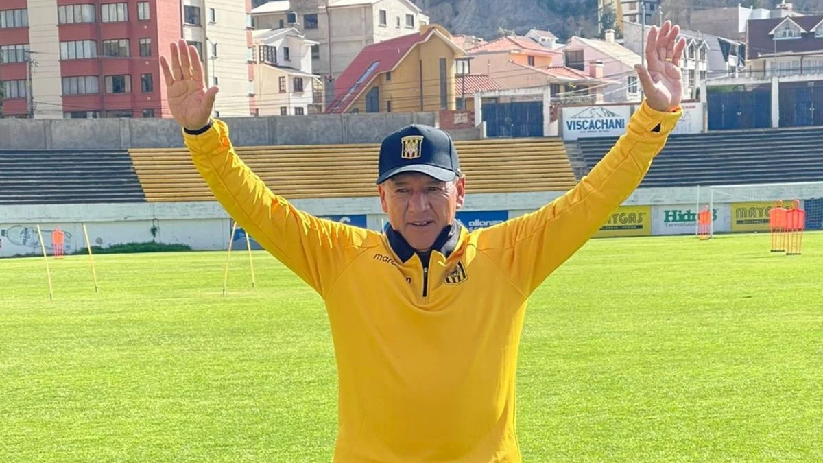 Sixto Vizuete lidera a The Strongest: pasó de Olmedo a la cima en Bolivia