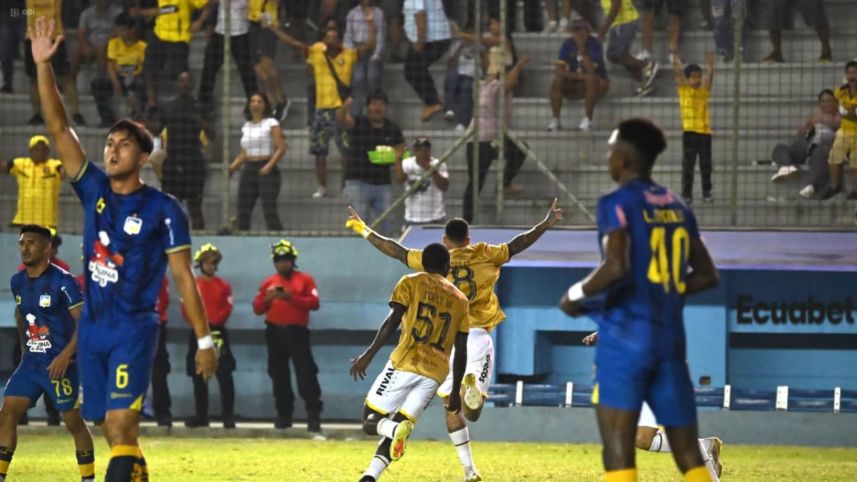 Barcelona SC se impuso 2-1 a Delfín y se acerca al líder de LigaPro: así fue el triunfo del Ídolo