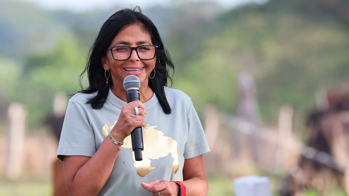 Gobierno de Trump pidió a fiscales no investigar a Delcy Rodríguez