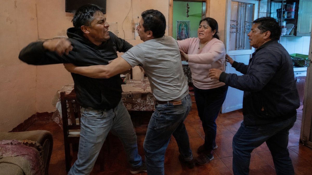 Sujeto se entregó a la Policía luego de que habría asesinado a su cuñado, en Quito
