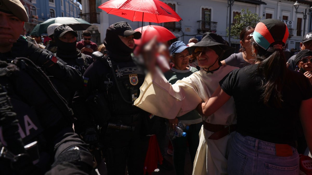 Relajo y obra de teatro: así se conmemoró el Día del Trabajo Sexual, en Quito