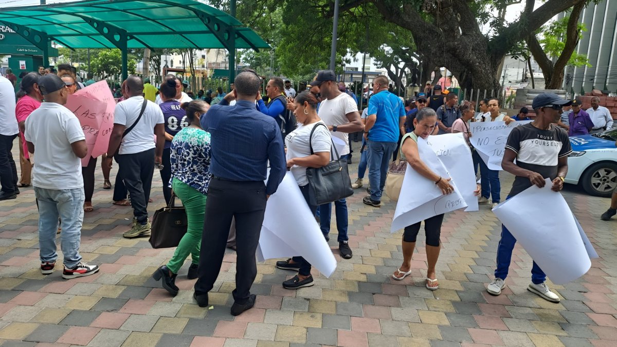 Investigación al alcalde de Esmeraldas: Tensión tras detención de funcionario