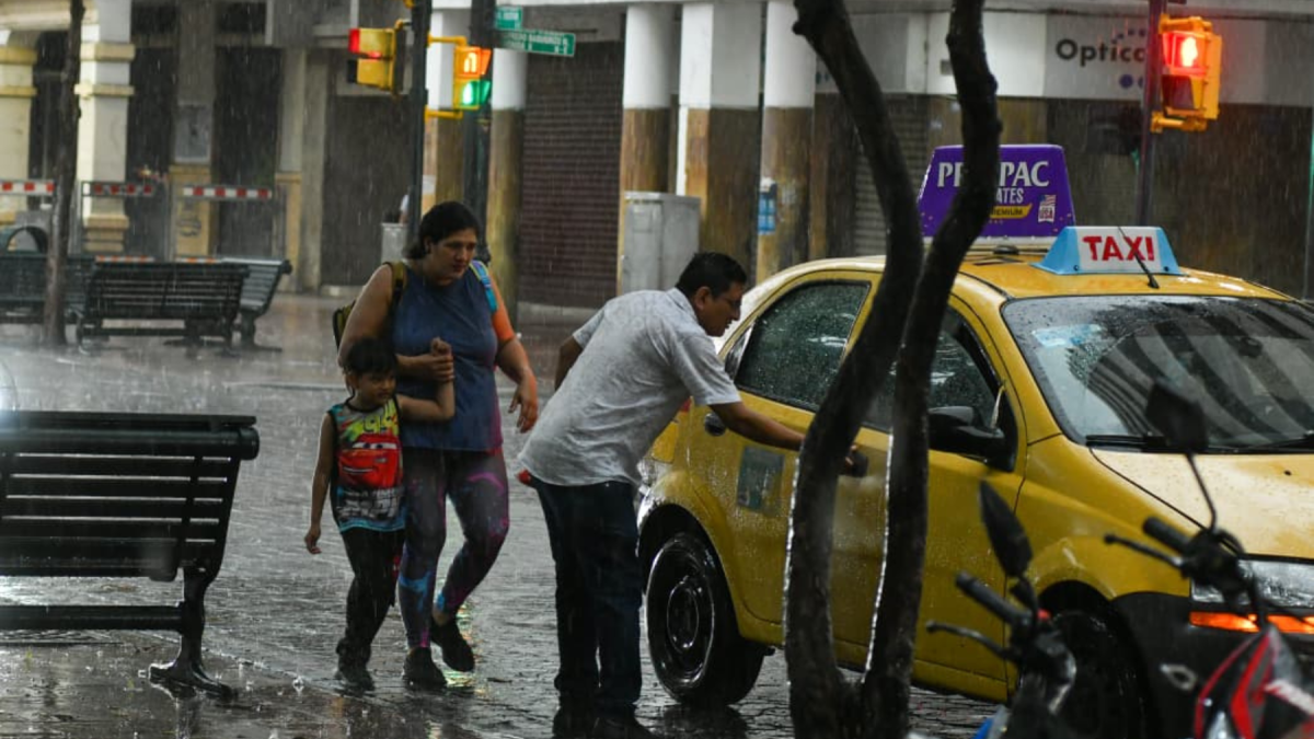 Clima en Guayaquil: pronostican lluvias para este lunes 8 de