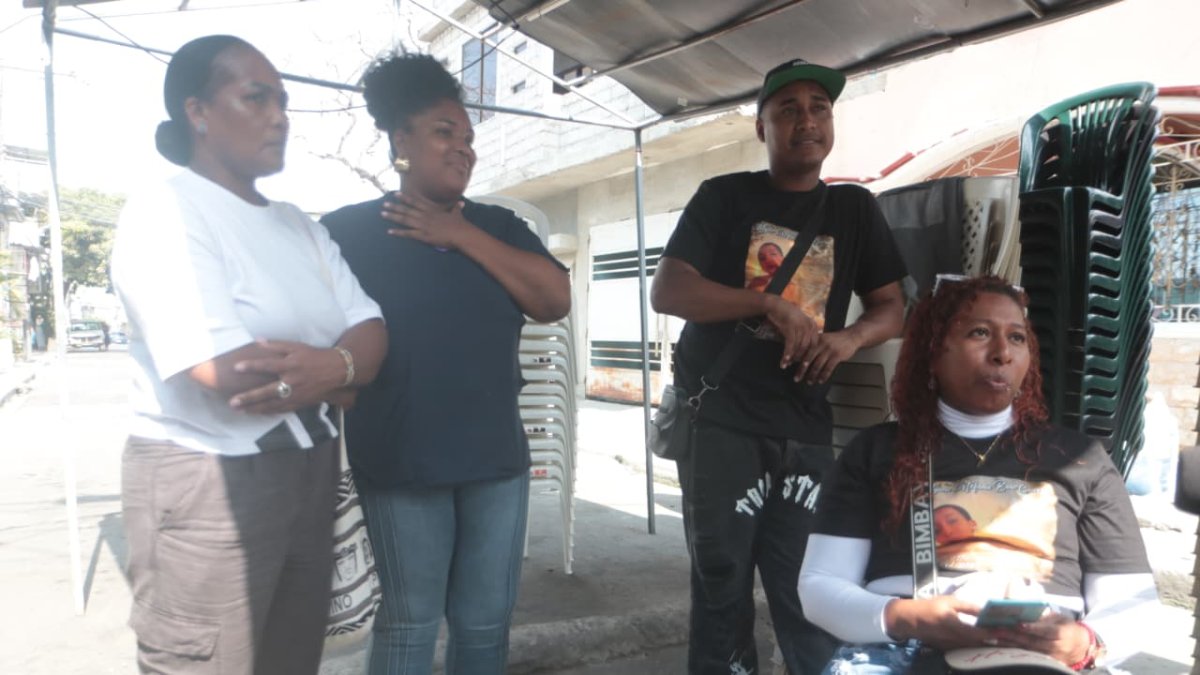 Bala perdida mata a una madre dentro de su casa en Guayaquil: deja 3 ...