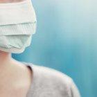 La investigación que si el 100 % de la población usa mascarillas se reducirá el nivel de contagio.