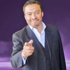 El comunicador tiene el virus pero se desconoce las causas por las que se contagió.