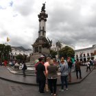  Centro Histórico de Quito. Las actividades ‘carnavalescas’ en Quito incluyen paseos, desfiles, exposiciones, presentaciones artísticas, fiestas populares y festivales.  
