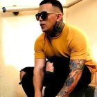 Su melodía suena en varios países.