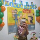 Anciano cumplió 92 años y se vistió de su personaje favorito: El Chavo del 8.
