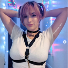 'Dani' sube a sus redes sociales videos sexys en los que actúa como cachorro.