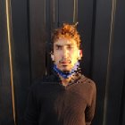 El hombre fue encontrado en el interior del vehículo de la víctima.