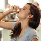 El vinagre tiene beneficios para la salud. Evita enfermedades como cáncer.