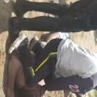 Una turba enardecida sometió a un sospechoso de robo de camión en la parroquia de Calderón, norte de Quito.