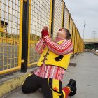 El payaso Trulito show en plena oración en el estadio de Barcelona.