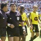 (8/09/2002) En la fecha 13 de la segunda etapa, los azucenas remontaron un 3-2 (4-3) a los toreros en los 12 minutos que adicionó el árbitro Byron Moreno.