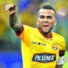Dani Alves y la posibilidad de estar en la Noche Amarilla.