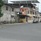 El hecho violento ocurrió a las 17:50, en las calles Camilo Destruge y la 40. Los moradores están atemorizados y evitan hablar al respecto.