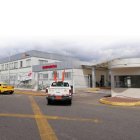 La comunicadora ingresó por el área de emergencias del hospital Marco Vinicio Iza. Está internada luego de una operación.