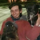 Durante años no tuvo más compañía que sus perros.