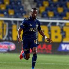 Enner Valencia registra 11 goles en la Superliga de Turquía.