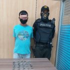 El detenido registra antecedentes penales por robo en el año 2015.