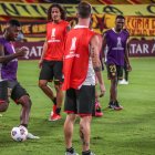 Es el homenaje del # 10 de Barcelona para el inmortal ‘D10S’ de Argentina. Se lo tatuó y lo luce con orgullo.