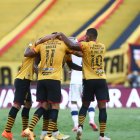 La alegría amarilla en su clasificación a cuartos de final de Copa Libertadores.