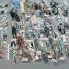 Fotografía proporcionada por la Policía española de las figuritas recuperadas.