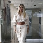 A Nathalie Viteri le encantan los vestidos, aunque en su versión más informal, los usa con tenis.