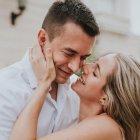 Diego Noboa y Livinia Valbonesi se casaron en la playa.