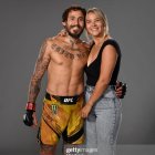 Tienen cuentas de TikTok, donde realizan videos de su vida cotidiana.