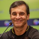 Fabián Bustos DT del Barcelona que quiere volver a la Copa Libertadores.