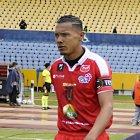 El cuadro azul, anunció vía Twitter la contratación del defensa central.