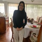 Luisa González compartió en redes una foto de la pinta con la que asistió a una entrevista telemática en pijama.